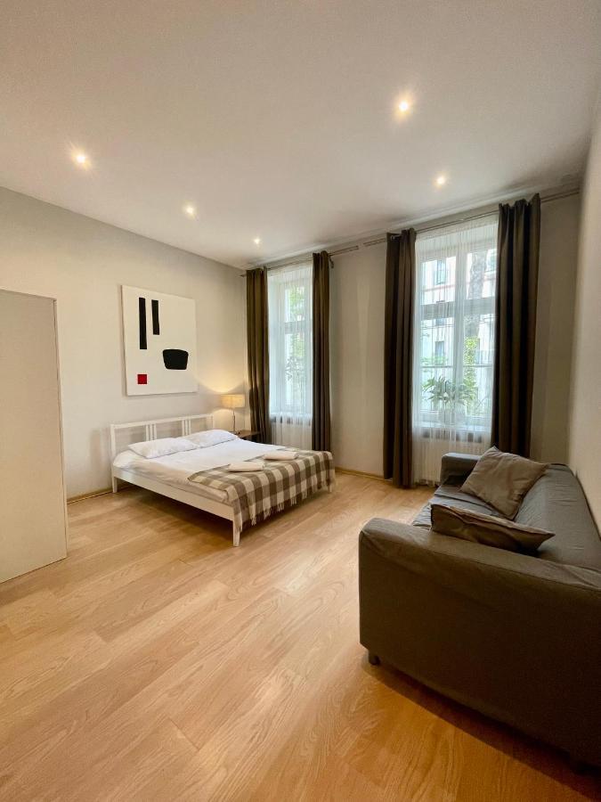 Boutique Apartments - Elegant 1906 Period Breslavia Esterno foto